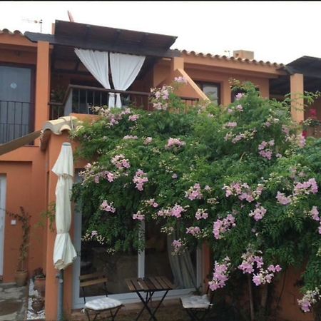 Beach Apartment Garden And Wifi Тарифа Екстериор снимка